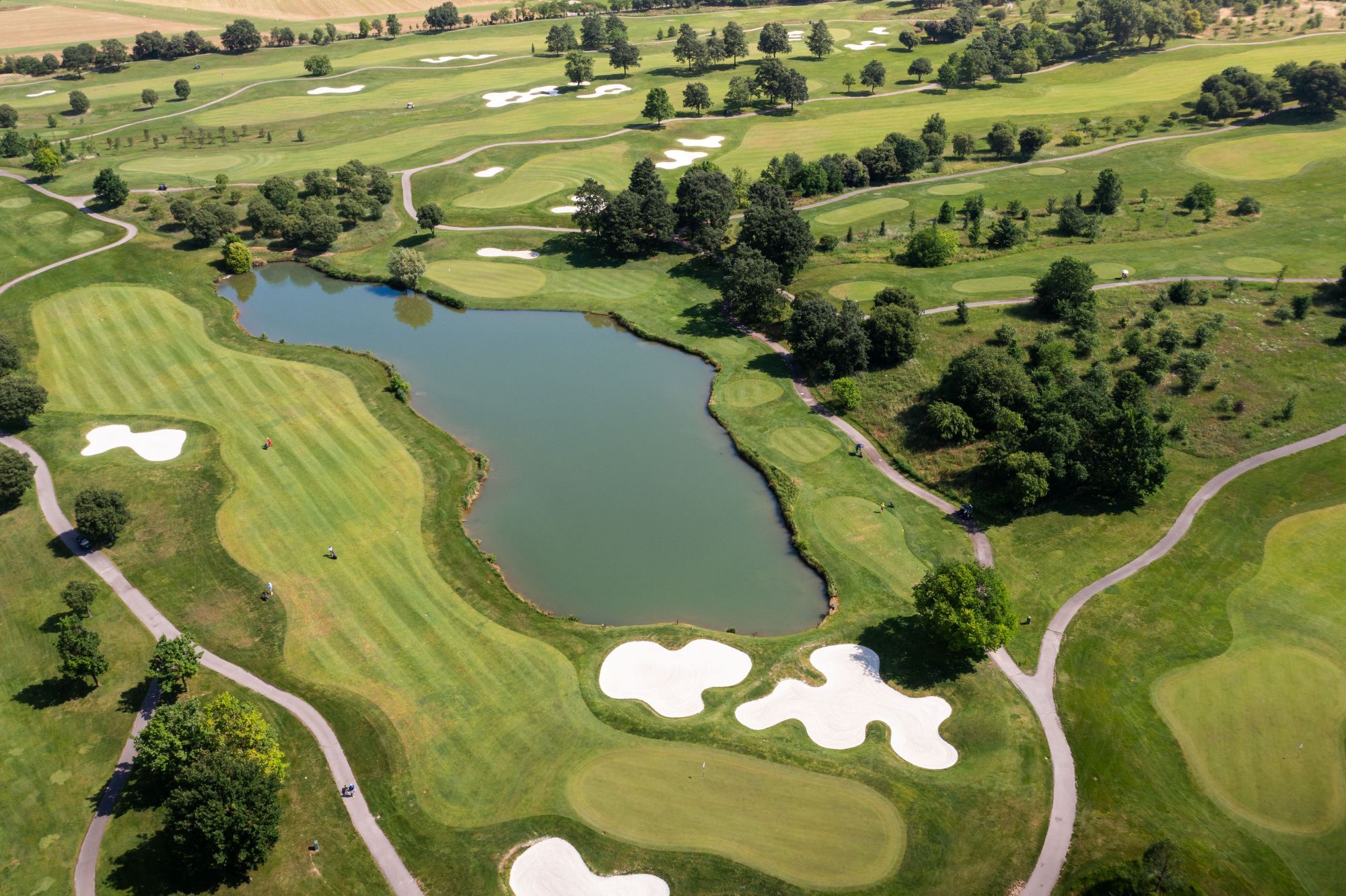Stay & Play 3 Nights + 2 Green Fee